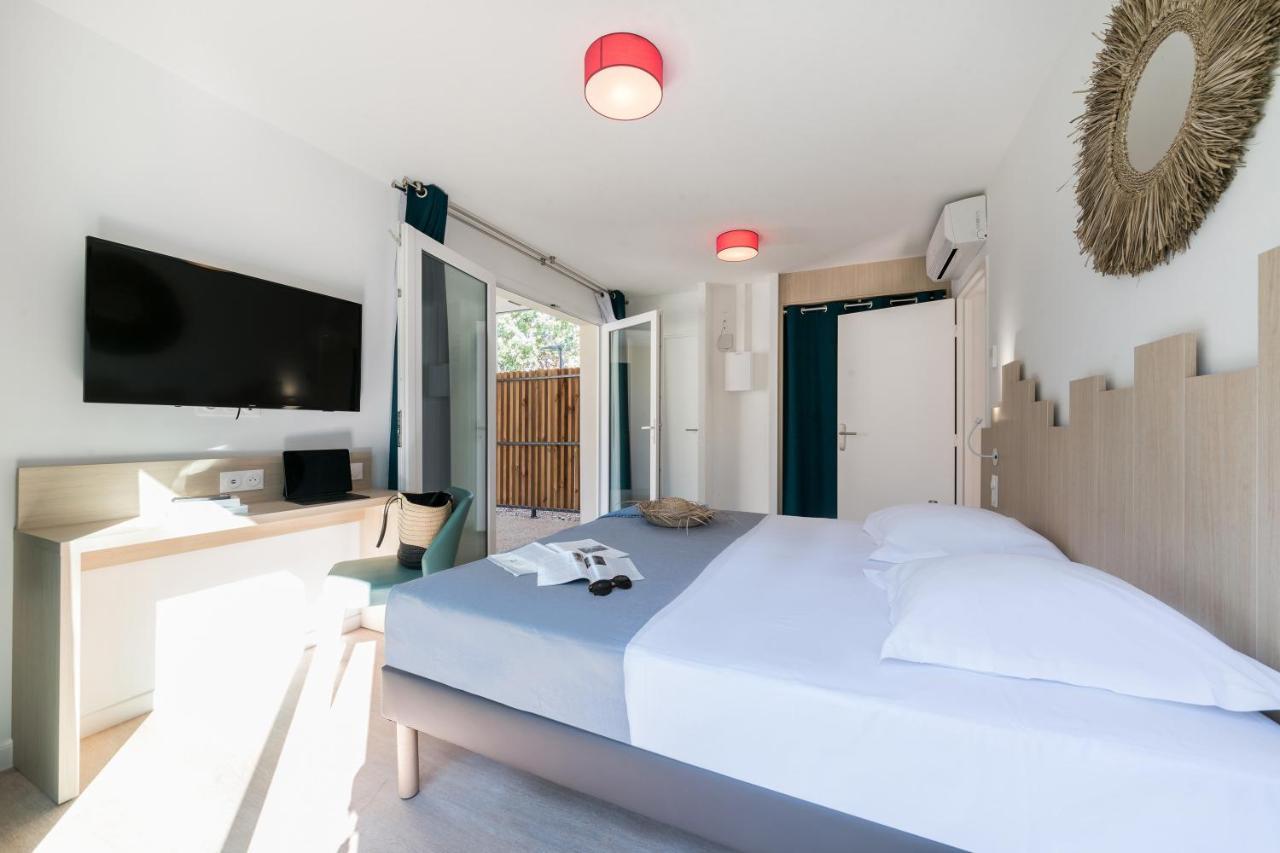 Belambra Clubs L'Isle Sur La Sorgue - Domaine De Mousquety Hotel Екстериор снимка